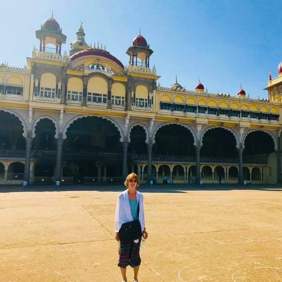 Meet your Posher, Janice - Picture 1 of 1